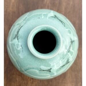 Vintage Korean Celadon Green 5.5" Crane Ball Vase Flying Bird Inlay Pottery